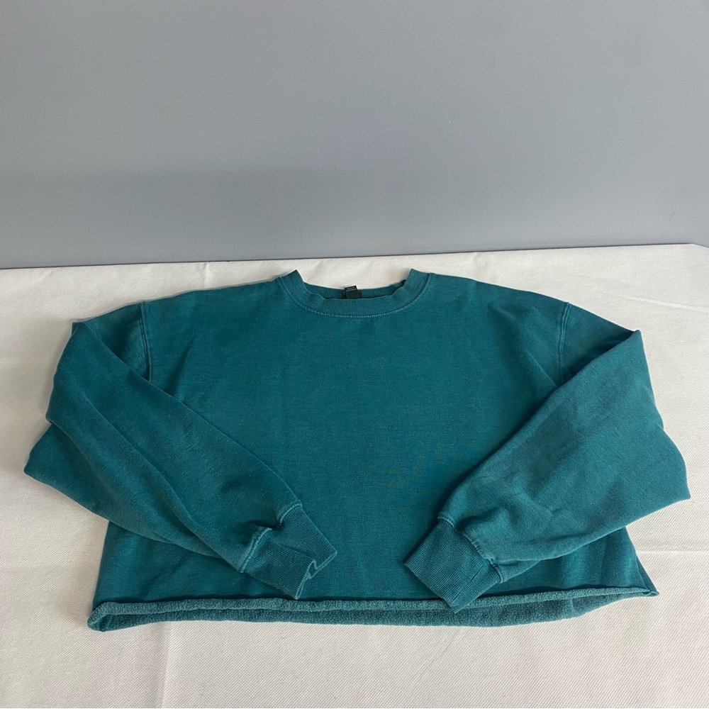 Wild Fable Green Women’s Cropped Sweatshirt Size Medium Teal New York - Picture 7 of 14